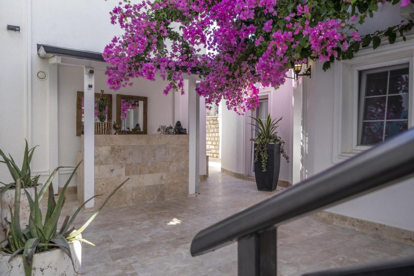 Noa Suite Hotel Only Adult Бодрум Экстерьер фото
